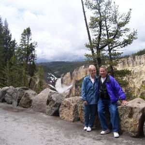 Meet your Posher, April